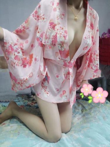 一个朝阳老人枫叶